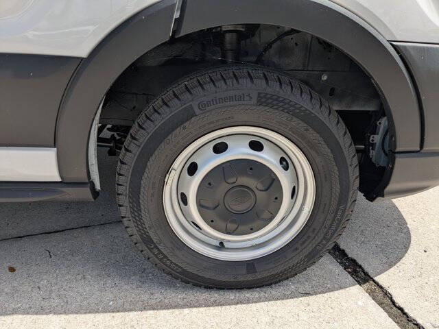 2025 Ford Transit 250