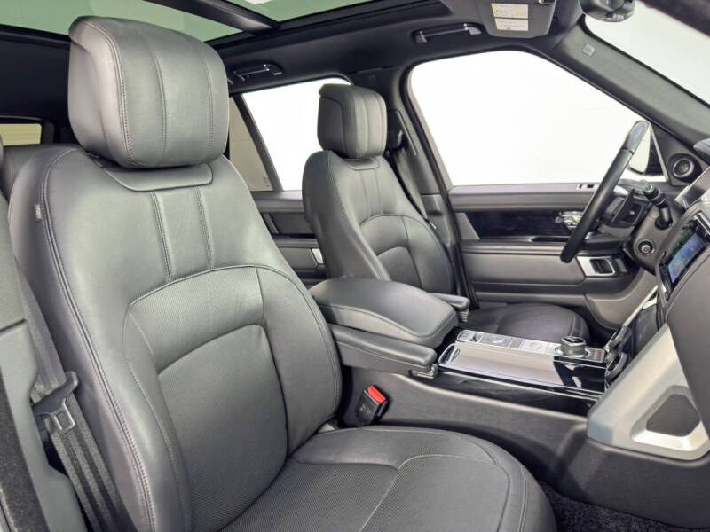 2021 Land Rover Range Rover P525 HSE Westminster Edition