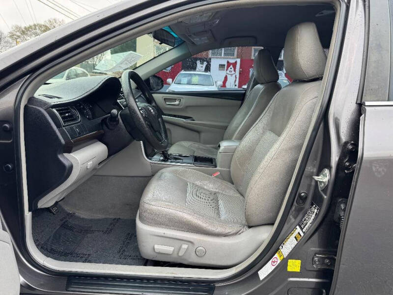 2015 Toyota Camry LE