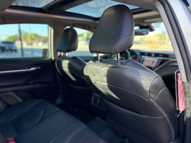 2019 Toyota Camry XSE