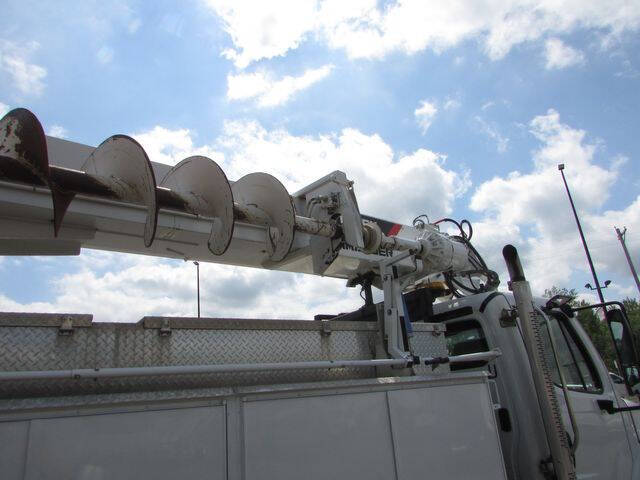 2014 Freightliner M2 106