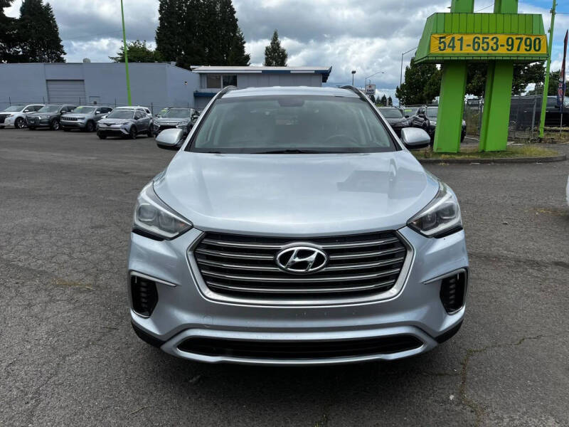 2017 Hyundai Santa Fe SE
