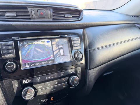 2017 Nissan Rogue Hybrid SL