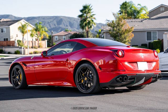 2015 Ferrari California T
