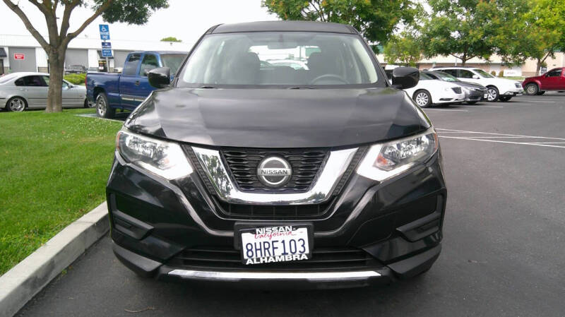 2018 Nissan Rogue S