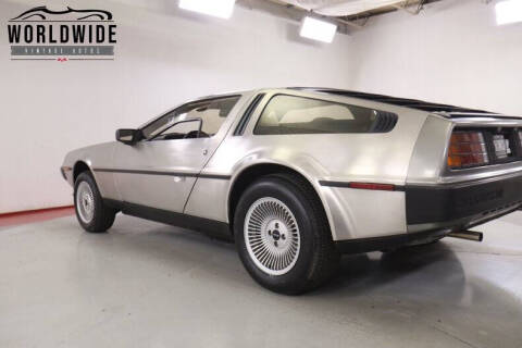 1981 DeLorean DMC-12