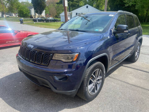 2018 Jeep Grand Cherokee for sale at GALANTE AUTO SALES LLC in Aston PA