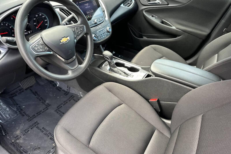 2023 Chevrolet Malibu LT