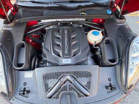 2016 Porsche Macan S