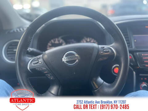 2020 Nissan Pathfinder SV