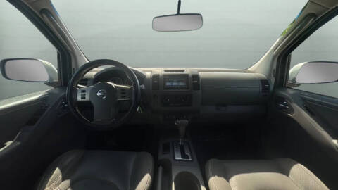 2006 Nissan Frontier LE