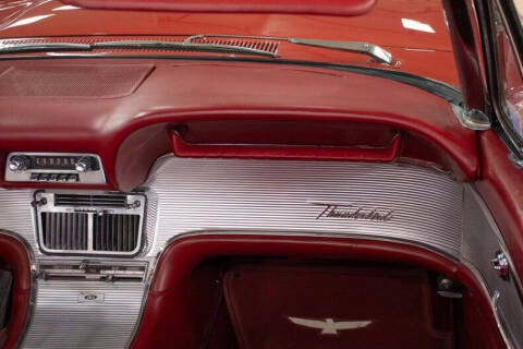 1962 Ford Thunderbird