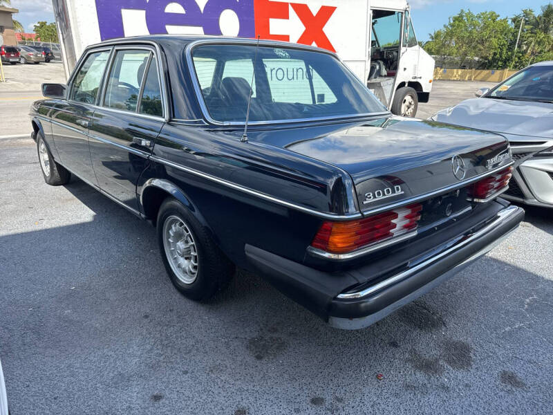 1983 Mercedes-Benz 300-Class 300 D