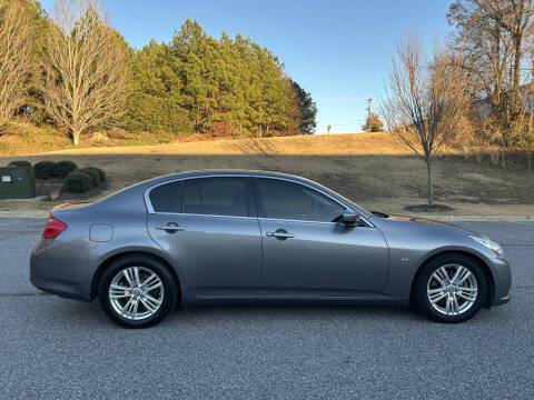 2015 Infiniti Q40