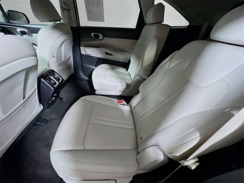 2023 Kia Sorento Plug-In Hybrid SX Prestige