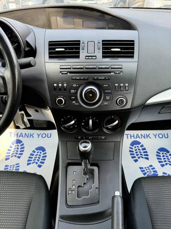 2012 Mazda MAZDA3 i Touring