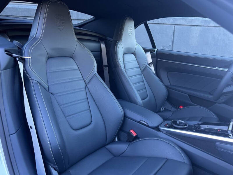 2026 Porsche 911 Carrera GTS