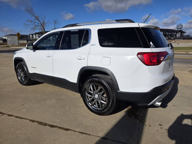 2017 GMC Acadia SLT-1