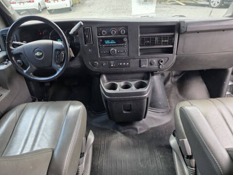 2021 Chevrolet Express 2500