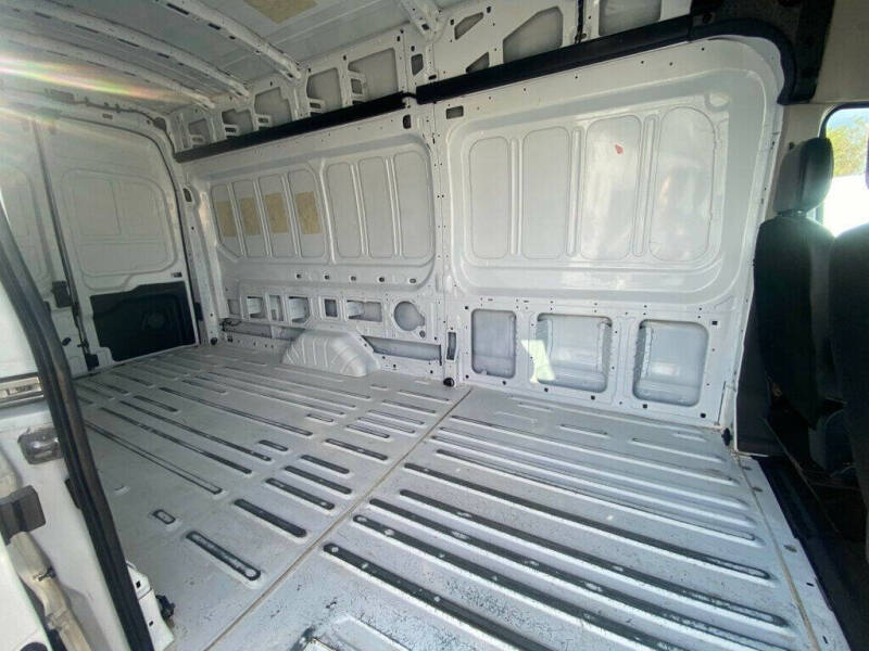 2023 Ford Transit 250