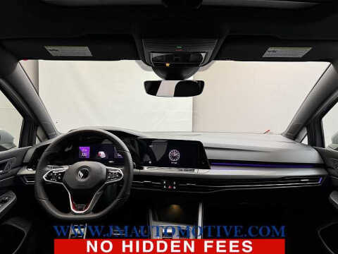 2022 Volkswagen Golf GTI SE