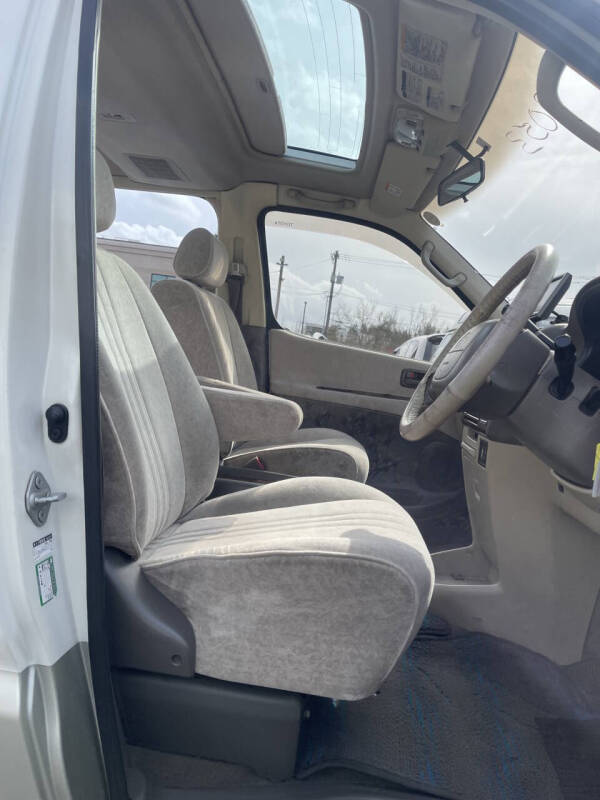 1997 Toyota Granvia