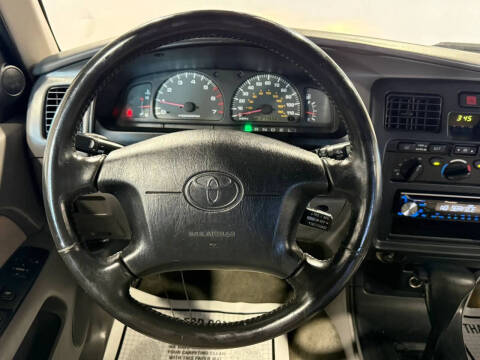 2002 Toyota 4Runner SR5