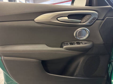 2025 Alfa Romeo Tonale Hybrid Intensa