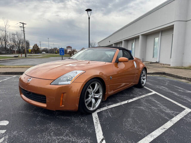 2004 Nissan 350Z for sale at Ryan Motor Sales in Bowling Green, KY