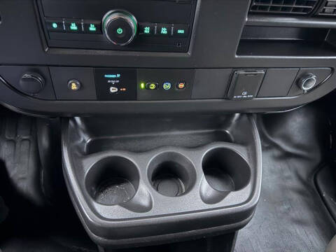 2021 Chevrolet Express 2500