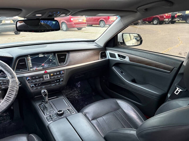 2017 Genesis G80 3.8