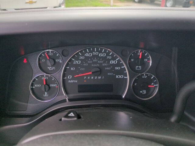 2025 Chevrolet Express 3500