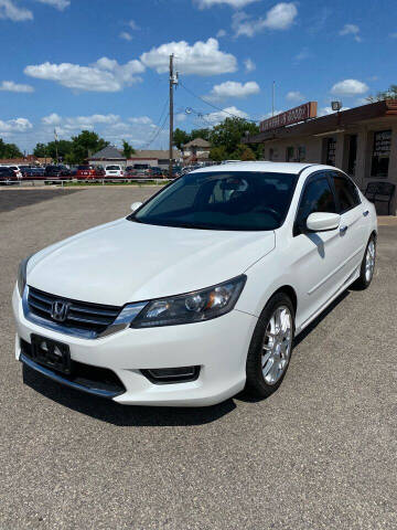 2013 Honda Accord for sale at Gator's Auto Sales in Garland TX
