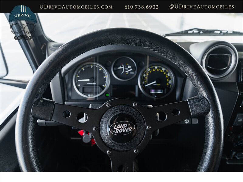 1984 Land Rover Defender