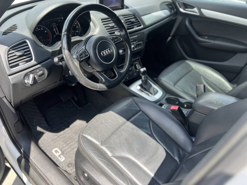 2017 Audi Q3 2.0T Premium