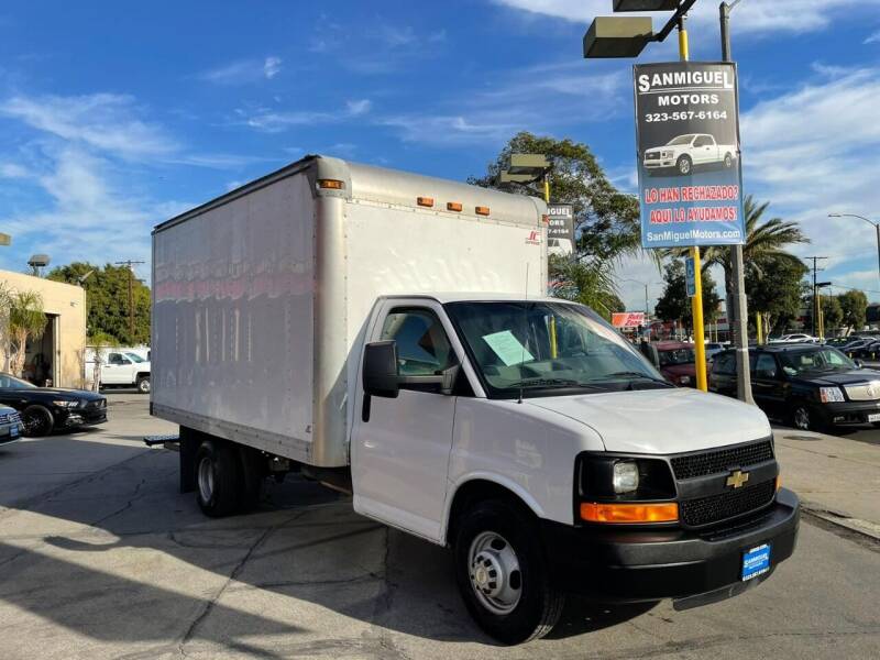 2012 Chevrolet Express Cutaway for sale at Sanmiguel Motors in South Gate CA
