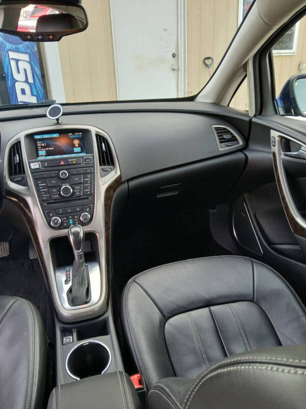 2013 Buick Verano Leather Group