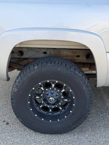 2004 GMC Sierra 1500 SLT