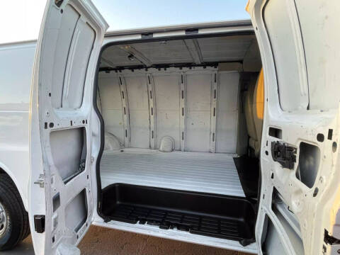 2020 Chevrolet Express 2500