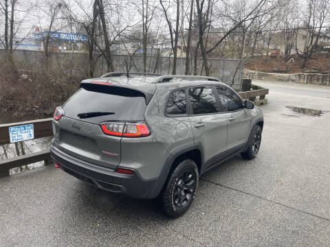 2019 Jeep Cherokee Trailhawk