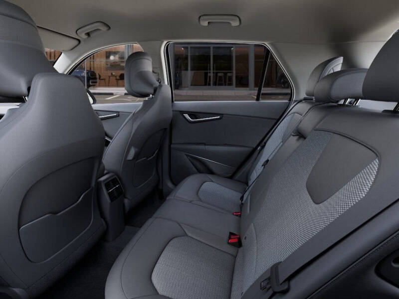 2026 Kia Niro EX