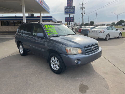 2004 Toyota Highlander for sale at Car One - CAR SOURCE OKC in Oklahoma City OK