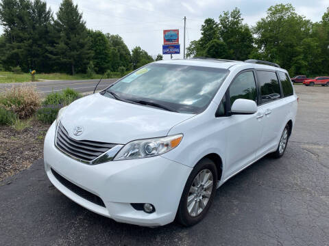 2012 Toyota Sienna XLE 7-Passenger