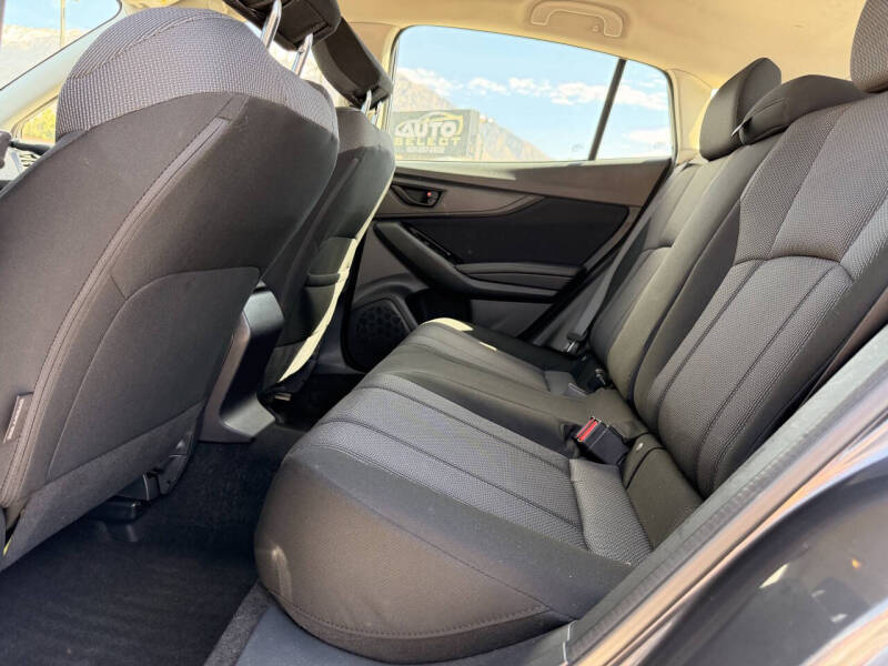 2019 Subaru Impreza 2.0i