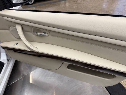 2011 BMW 3 Series 328i