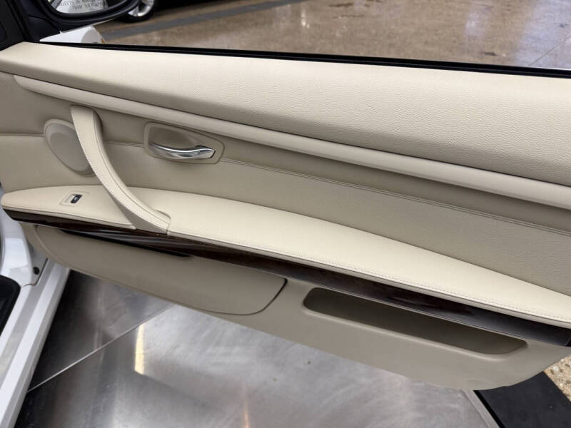 2011 BMW 3 Series 328i