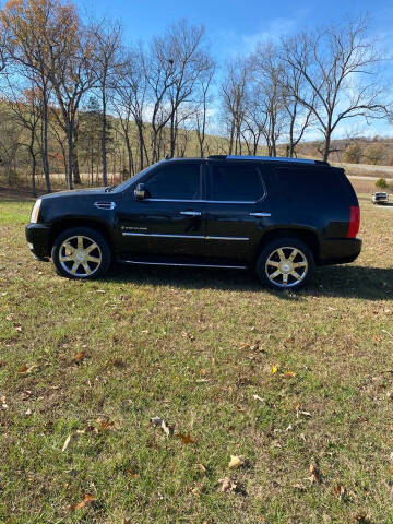 2007 Cadillac Escalade for sale at RWY Auto Sales in Harrison AR