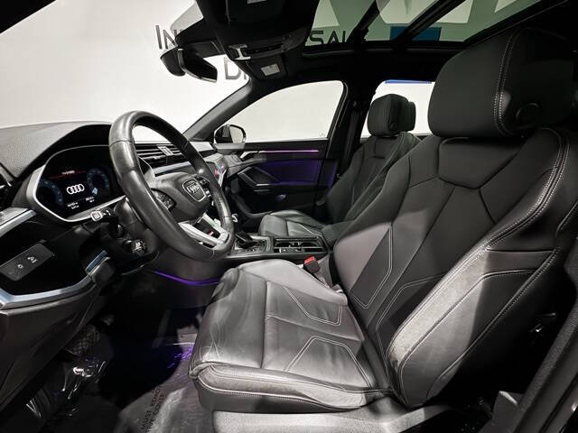 2022 Audi Q3 quattro S line Prem Plus 45 TFSI