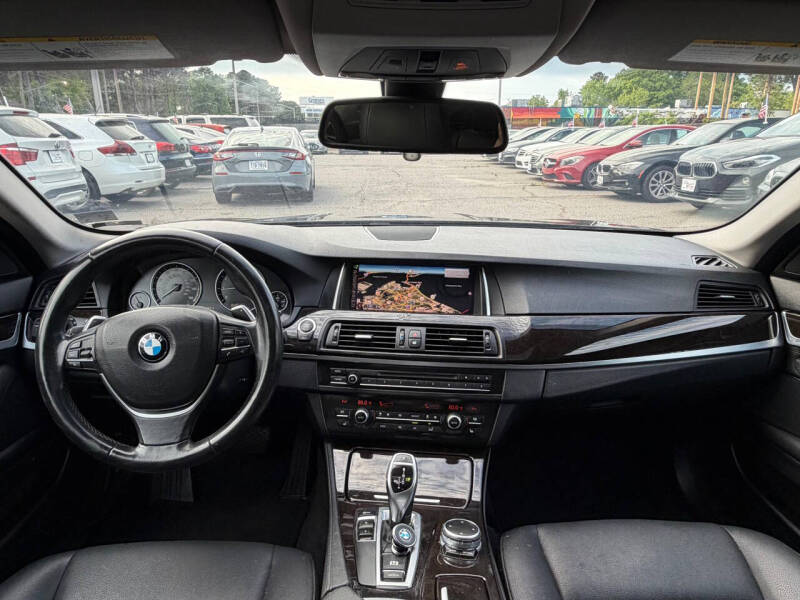 2016 BMW 5 Series 528i