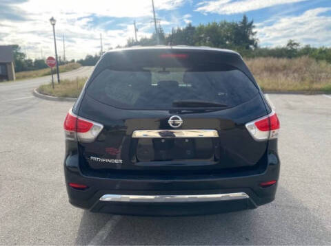 2014 Nissan Pathfinder S